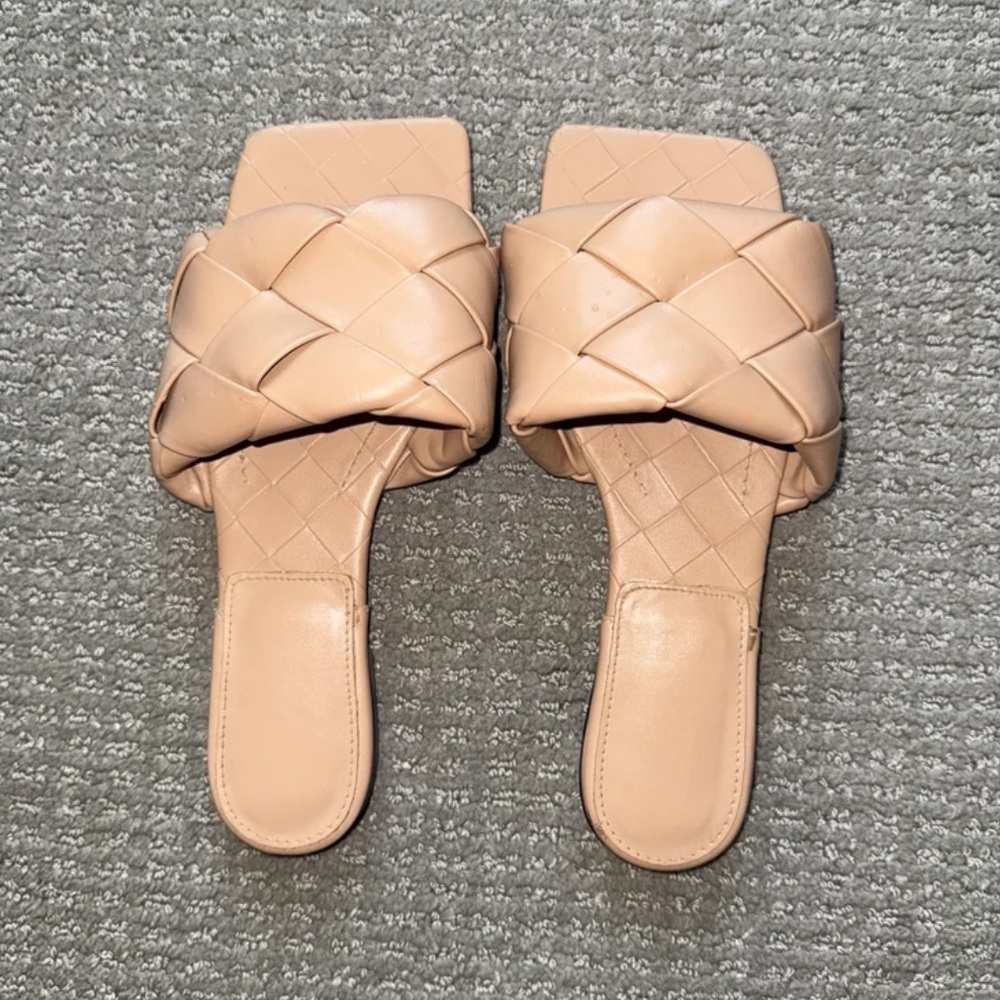 Woven Tan Women's Slide Sandals